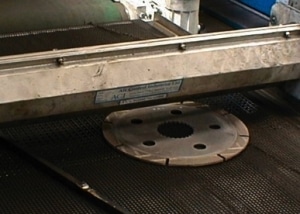 Airknife-System zur Trocknung von Metallteilen