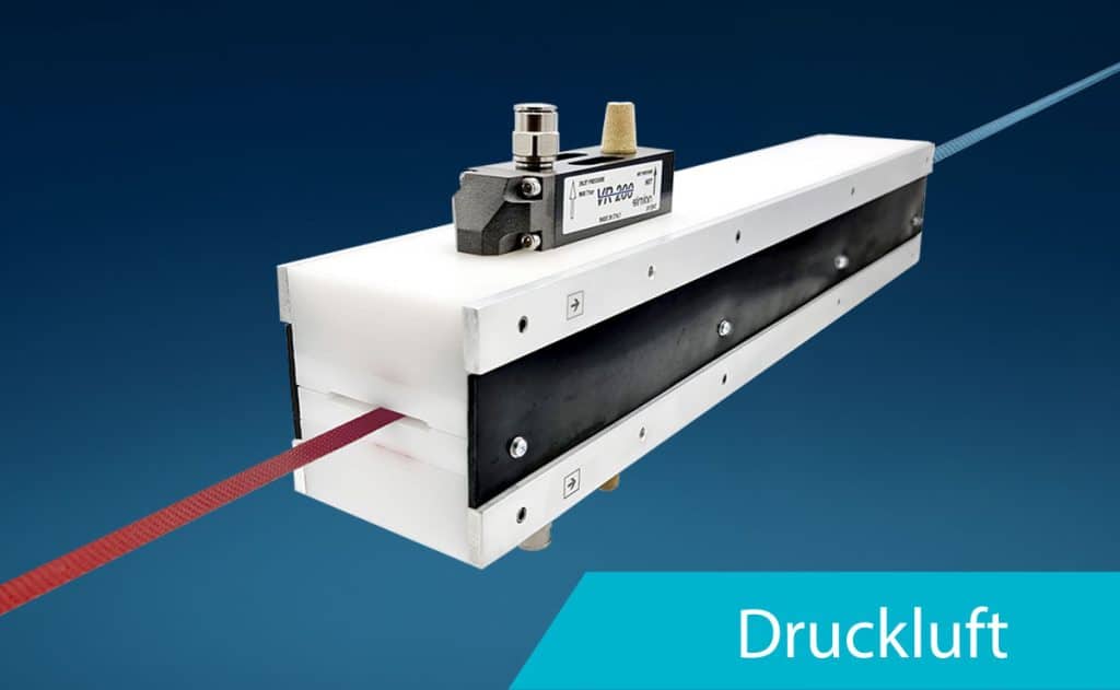 Kühltunnel mit Wirbelrohr, der ein Kunststoffband abkült